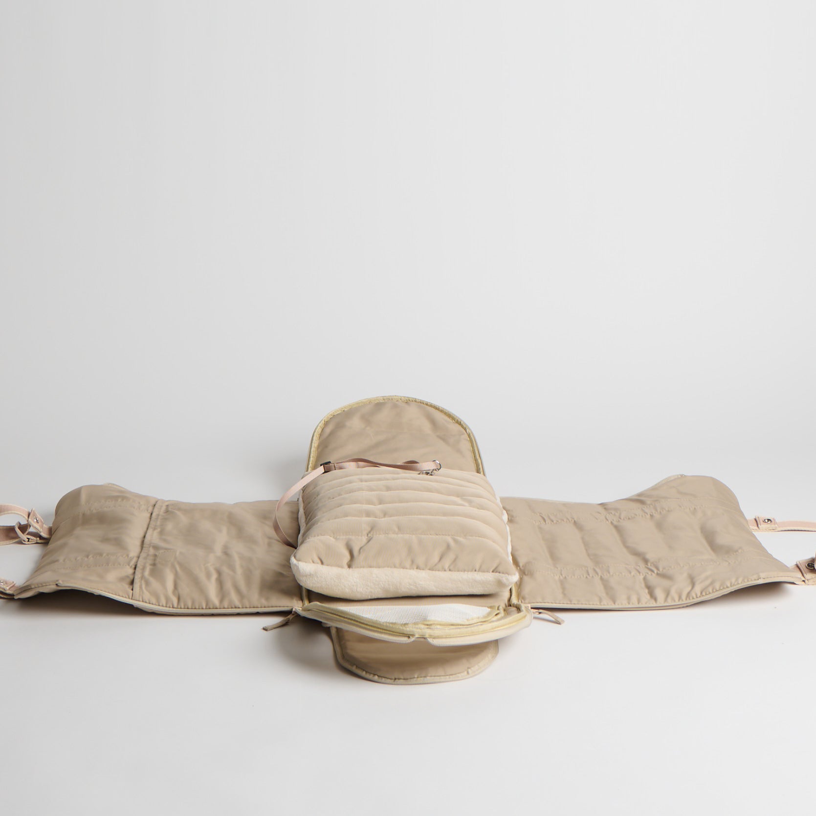 Nooee Pet Olive Carrier – Quilted Travel Bag