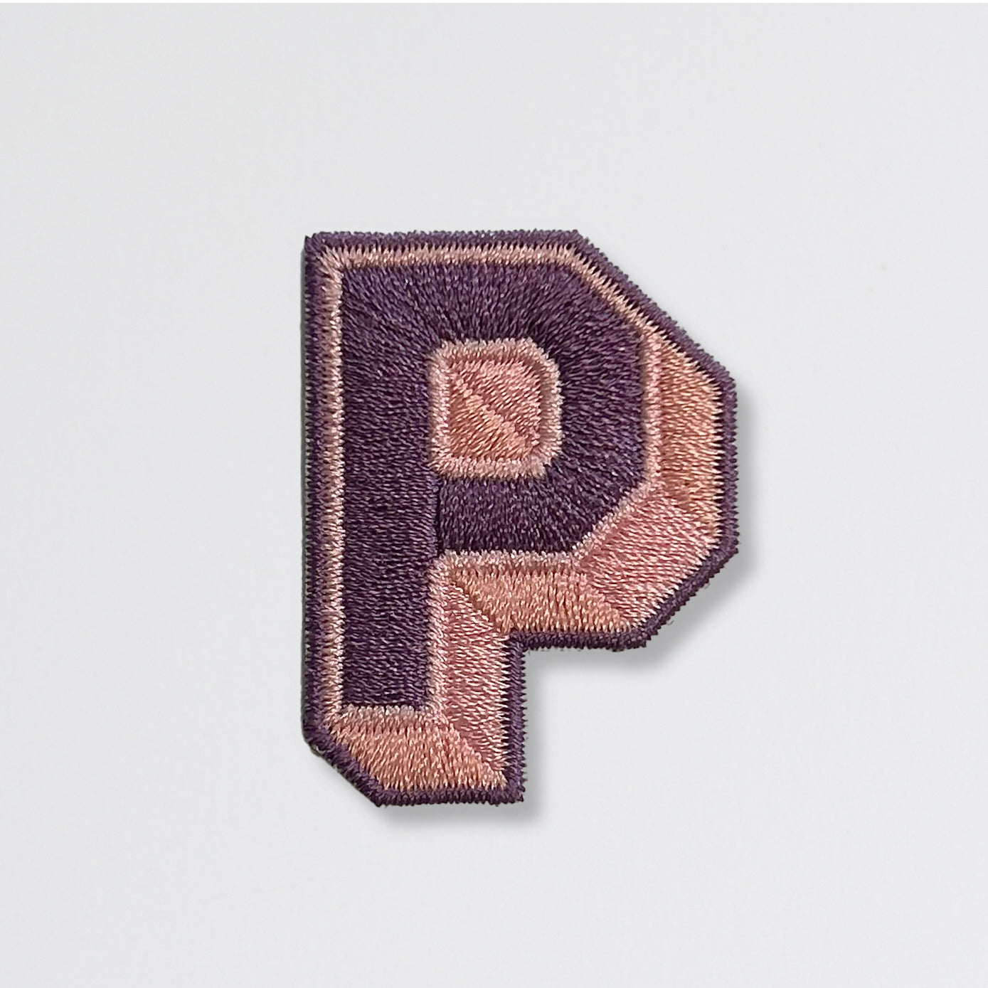 Nooee Pet embroidered patch – letter P in purple and pink