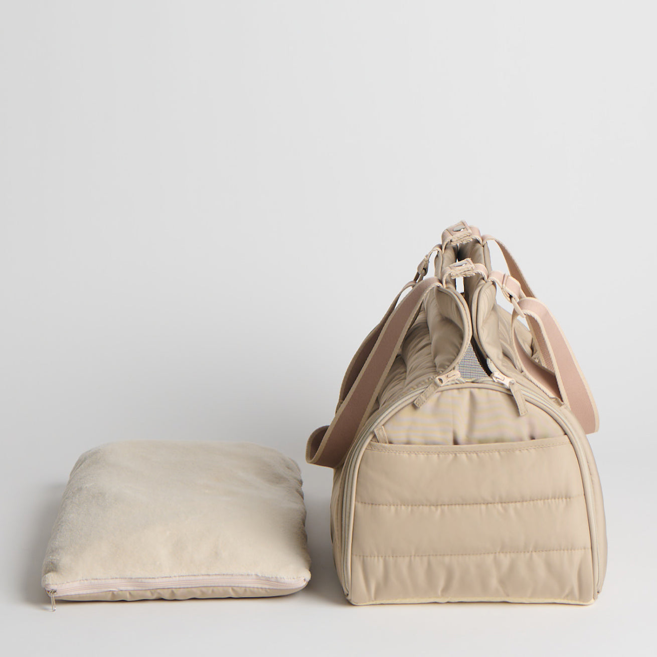 Nooee Pet Olive Carrier – Quilted Travel Bag